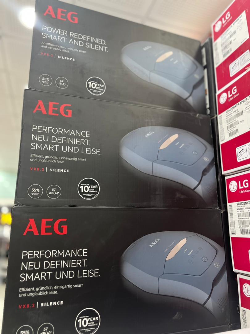 جاروبرقی آ ا گ VX81-1-4MB سوپرسایلنت | خرید AEG Super Silent از ریوکالا